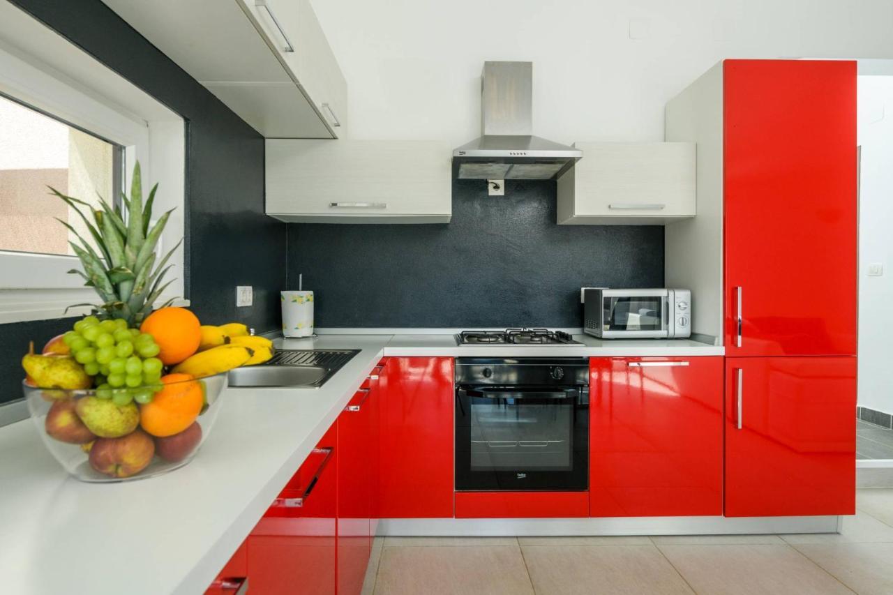 Bobo Family House With Pool Villa Vodnjan Bagian luar foto